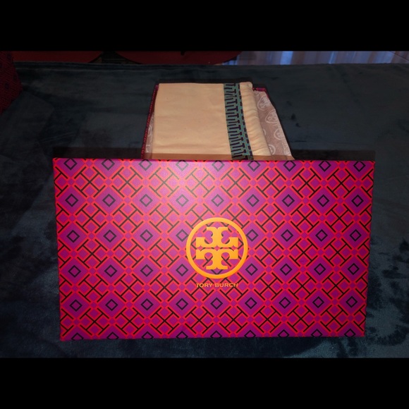 Tory Burch Sandals - Picture 5 of 6